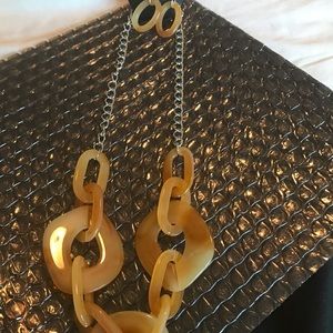 Courageously Chromatic Yellow Necklace.